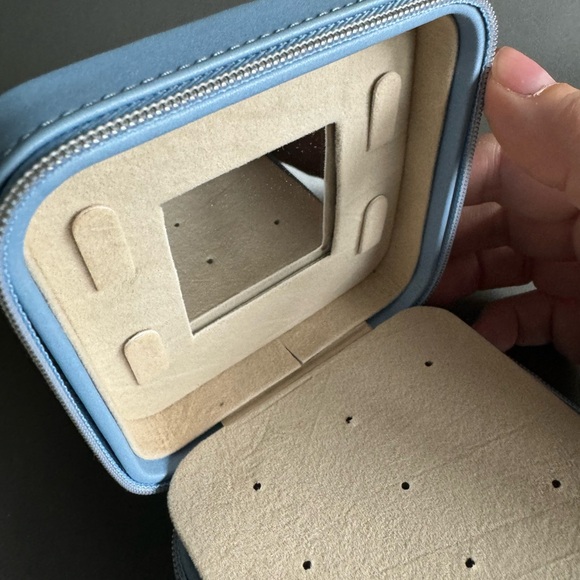 Ring box NEW Jewelry Travel Case / zip around organizer - Picture 8 of 11